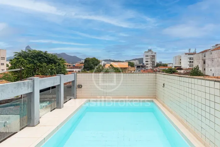 Casa com piscina, área gourmet e vista panorâmica do Cristo e Pão de Açúcar na URCA