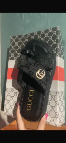 Vendi chinela da Gucci feminina