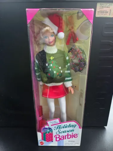 Barbie 1996 Holiday Season Doll Special Edition