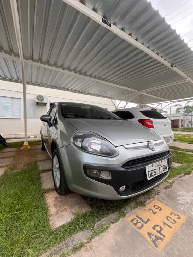 Fiat Punto Attractive 1.4 Fire Flex 8V 5P 2014