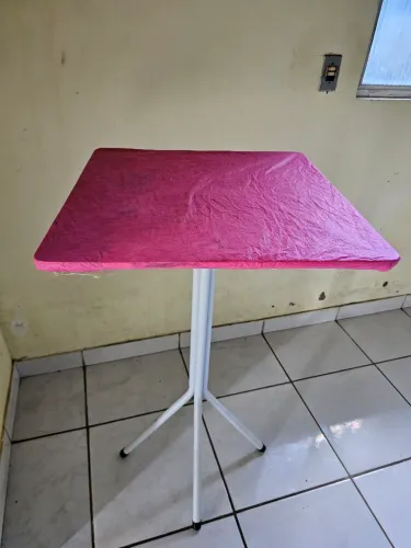 Mesa de alta de bar