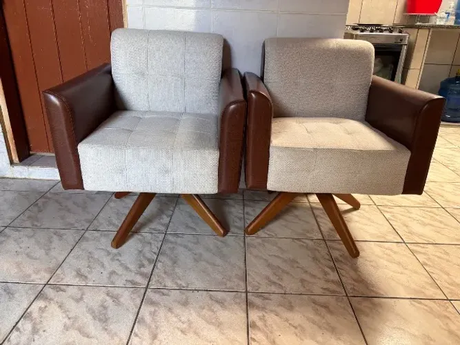 Poltronas Giratórias 