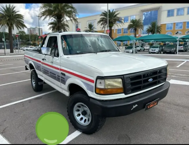 Ford F-1000 XLT CE 4.9i 1997