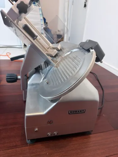 Fatiador Hobart HCA30 Automático