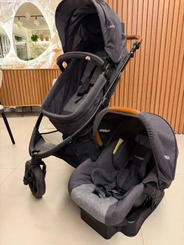 Carrinho Kiddo Trek 3 Completo (com bebê conforto)