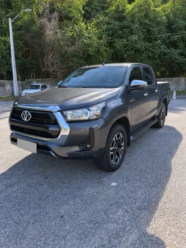Toyota Hilux CD SRV 4X4 2.8 TDI Diesel Aut. 2024