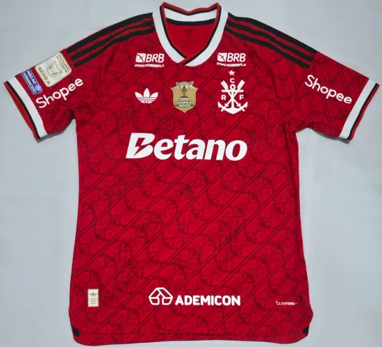 Camisa Flamengo de jogo Brasileiro 2026 com autógrafos
