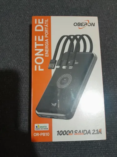 Power Bank Oberon, modelo OR-PB10, com capacidade de 10.000 mAh.