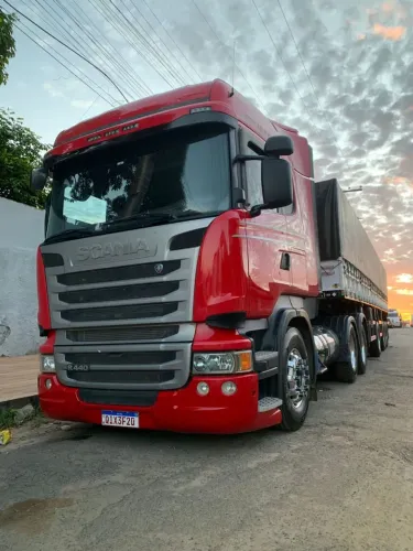 Scania 420 automático e 440 leia o anúncio, são 4 veículos