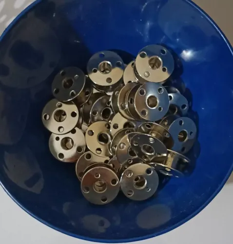 30 Bobinas baixas para máquina de costura
