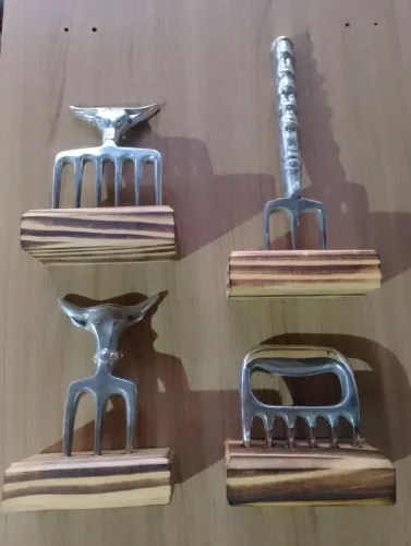 TRIDENTE E GARRAS EM ALUMÍNIO 