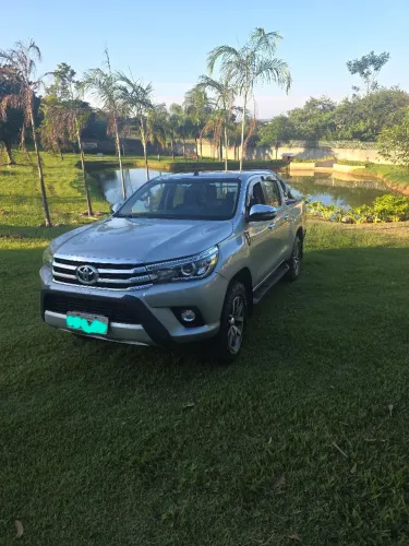 Toyota Hilux CD SRX 4X4 2.8 TDI 16V Diesel Aut. 2016