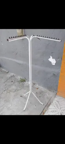 Arara de Chão