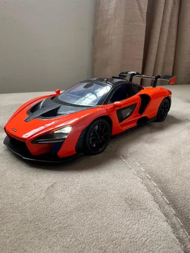 Réplica Miniatura de Ferro McLaren Senna 