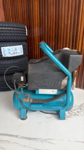 Compressor de Ar Makita MAC700 2HP Profissional
