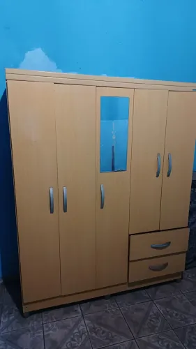 Guarda roupa
