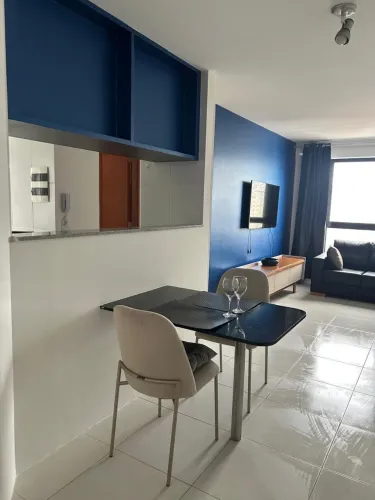 Alugo flat em Boa Viagem, com piscina. Valor 3.300