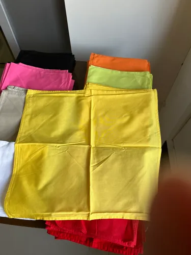 Lote de guardanapos tecido diversas cores jogo com 8 cada