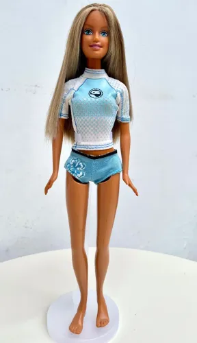 Barbie surfista 