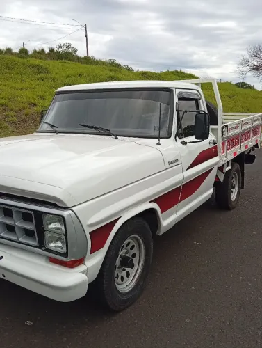 Ford F-1000 Super Diesel / Super Diesel Turbo 1986