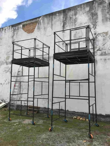 Locação de Andaime Tubular 1x1 e 1x1.50.