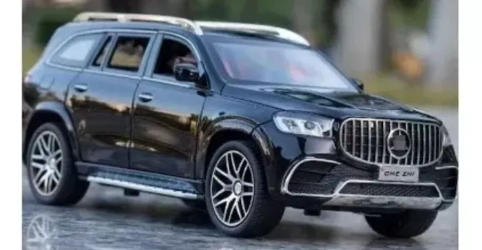 Carro  Miniatura1:24 Mercedes Benz Gls63, Leia A Descrição 