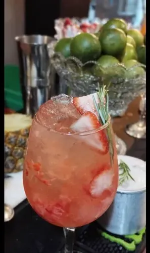 Open Bar Shelby