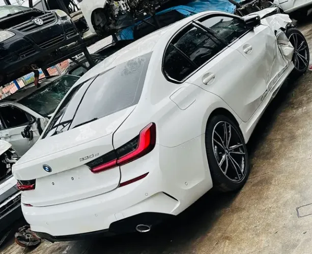 SUCATA BMW 330e 2022/2023 GASOLINA/ELÉTRICO