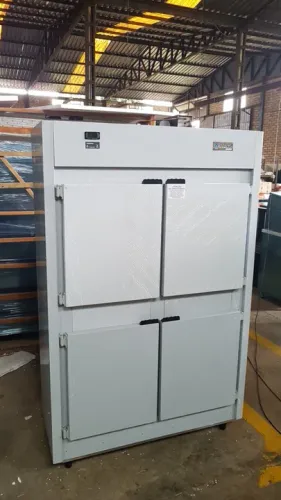 Geladeira 4 portas Inox