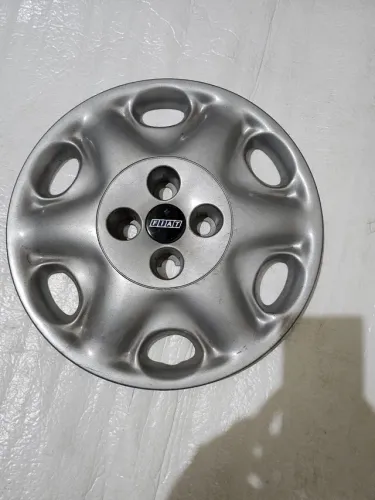 Marea calota da roda nova original fiat 46736487