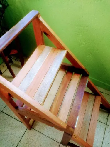 Cadeira escada 2em1