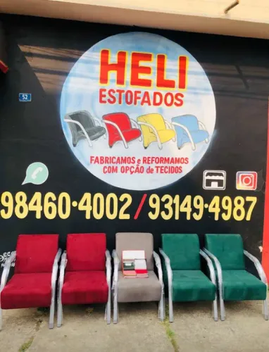 Poltronas e Puffs para Salão de Beleza