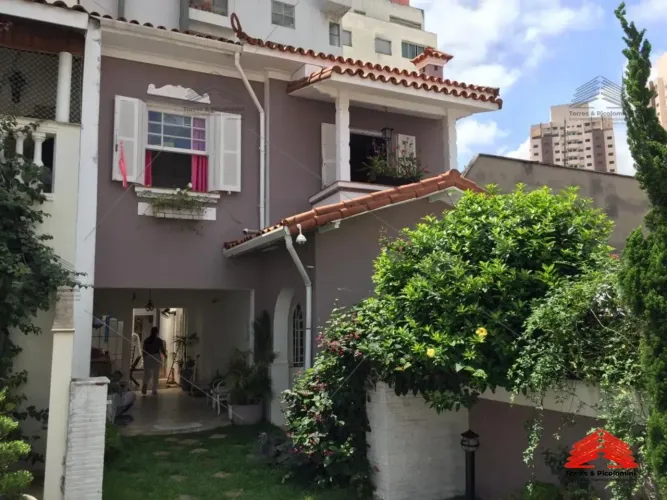Casa de vila a venda, 218 m² no Cambuci, 5 dormitórios, 2 suítes, sala 2 ambientes, 4 banh