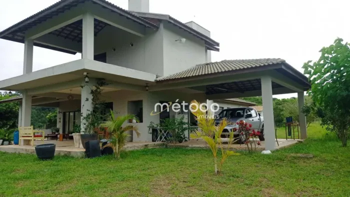 Sítio à venda, 63000 m² por R$ 2.500.000,00 - Freguesia da Escada - Guararema/SP