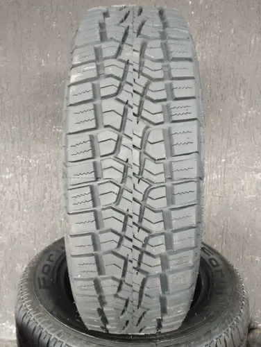 PNEU NOVO REMOLD VIPAL LEGÍTIMO 205/70/15 ATR