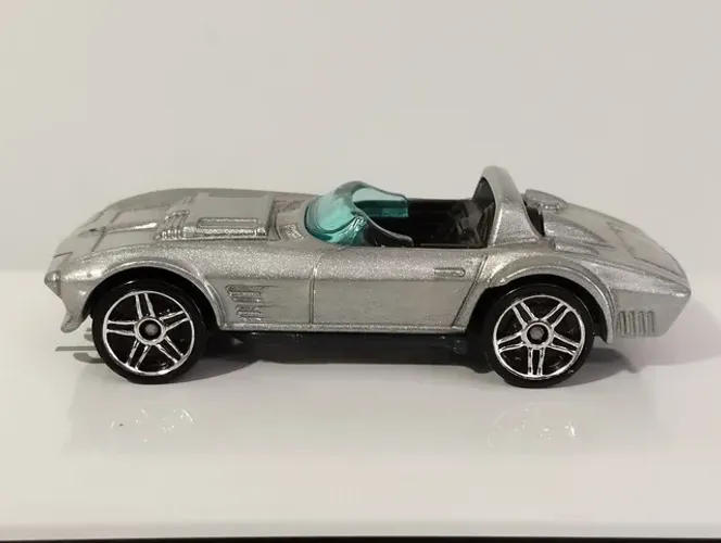 Miniatura Corvette, velozes e furiosos
