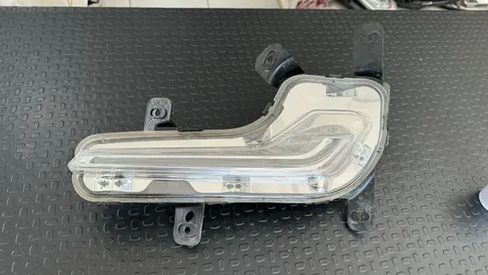 Farol Diurno Drl Original Onix Plus 2020 A 2023 esquerda