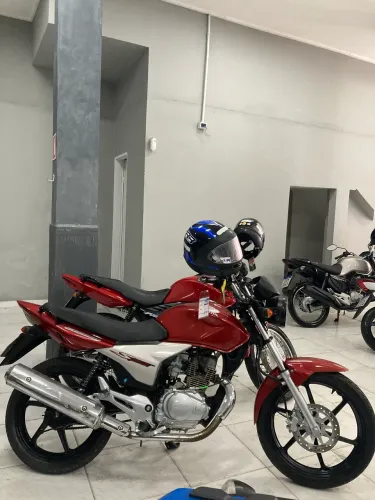 CG FAN SPORT VERMELHA 2007 moto em ótimo estado de conservação e procedência!