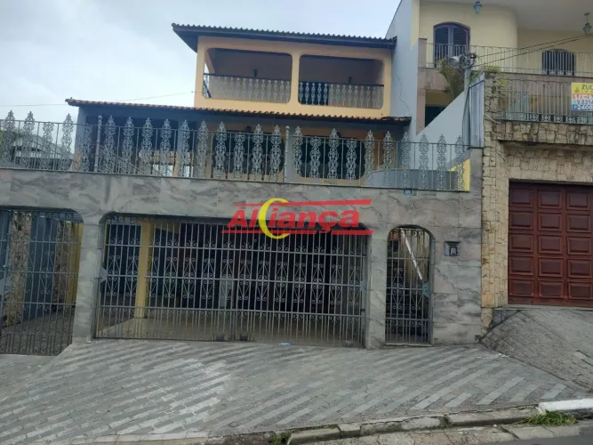 SOBRADO PARA ALUGAR COM 370M², 4 QUARTOS , 4 VAGAS - VILA ROSÁLIA- GUARULHOS/SP POR R$ 8.0