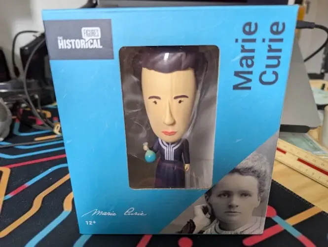 Marie Curie - Colecionável - Boneco Decorativo
