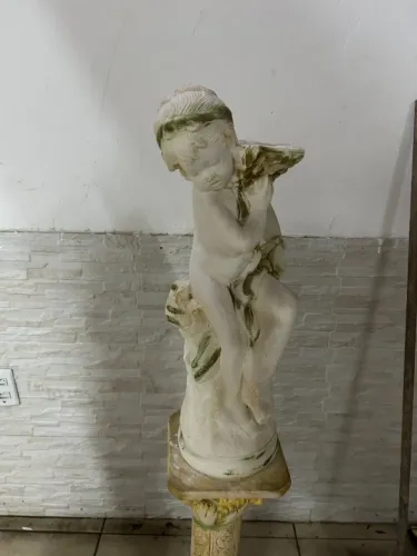 Estátua de jardim - querubim