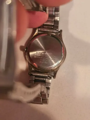 relógio junghans quartz vintage feminino 25mm - dois tons - anos 80/90