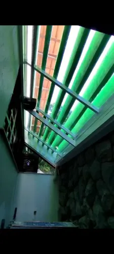 Cobertura em vidro automática 