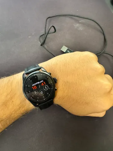 Relógio Montblanc Summit 2 - Smartwatch - Sapphire Crystal