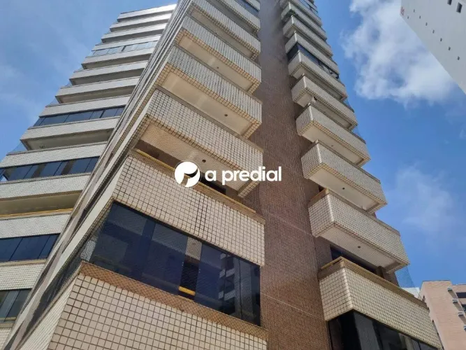 Venda de Apartamentos / Padrão na cidade de Fortaleza