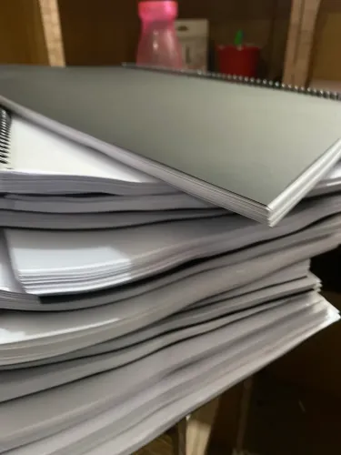 IMPRESSÕES DE APOSTILAS PRETO E BRANCO E COLORIDO + encadernação