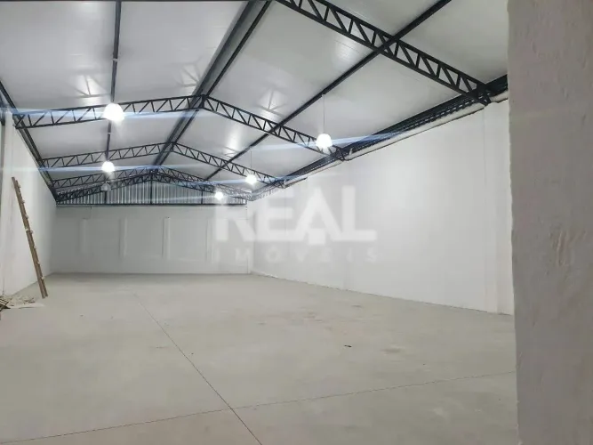 Galpão de 410m² próximo ao Hospital Belo Horizonte.