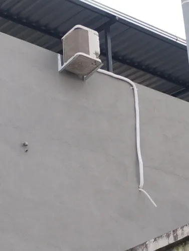 INSTALAÇÃO DE AR CONDICIONADO E MANUTENÇÃO 