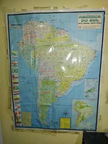 Mapas Diversos, da América do Sul - Politico, Rodoviário, Turístico e Escolar, etc.