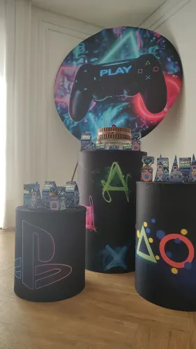Decoração para festa gamer.